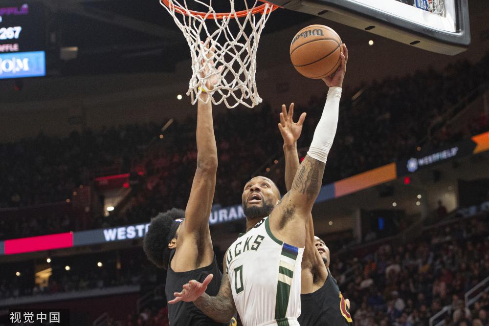 利用两侧的 利用两侧的