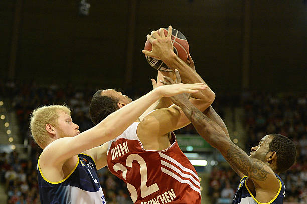 化解对手的 化解对手的