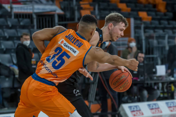 实力与潜力 实力与潜力